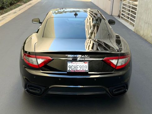 Used 2018 Maserati GranTurismo Sport image 12