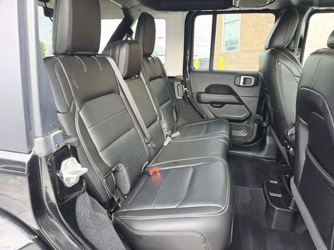 Certified 2021 Jeep Wrangler Unlimited Sahara image 16