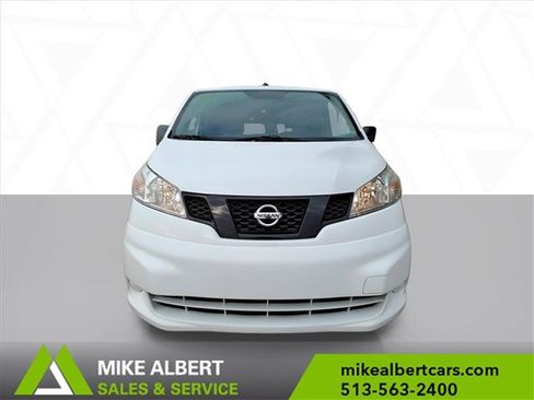 Used 2021 Nissan NV200 S w/ Back Door Glass Package image 2