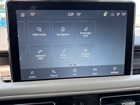 Used 2021 Lincoln Aviator Reserve w/ Equipment Group 201A AWD/4WD image 28