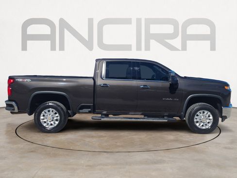 Used 2021 Chevrolet Silverado 2500 LTZ w/ LTZ Plus Package image 11