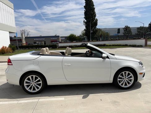 Used 2013 Volkswagen Eos Komfort image 22