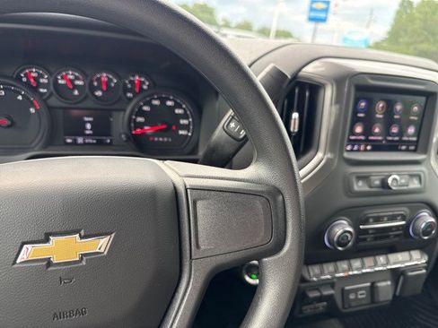 Used 2025 Chevrolet Silverado 2500 Custom w/ Custom Value Package AWD/4WD image 26