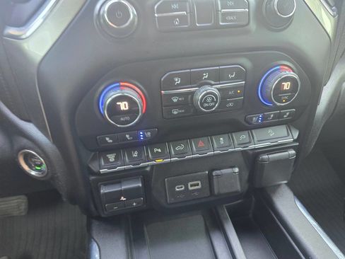 Used 2021 Chevrolet Silverado 2500 LTZ w/ LTZ Premium Package AWD/4WD image 30