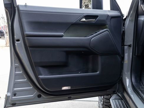 Used 2025 Lexus GX 550 image 36