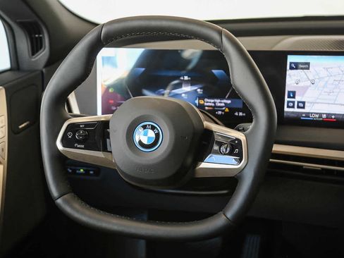 Used 2025 BMW iX xDrive50 w/ Premium Package image 15