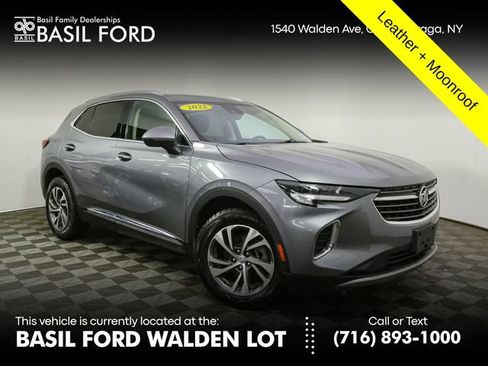 Used 2022 Buick Envision Essence w/ Safety Package FWD image 1