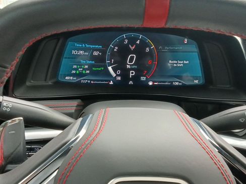 Used 2025 Chevrolet Corvette Stingray Preferred Conv w/ Battery Protection Package RWD image 4