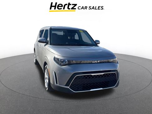 Used 2025 Kia Soul LX w/ LX Technology Package image 1