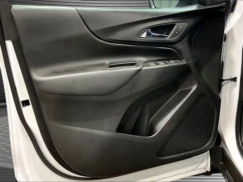Used 2023 Chevrolet Equinox LT w/ LPO, Floor Liner Package AWD/4WD image 17