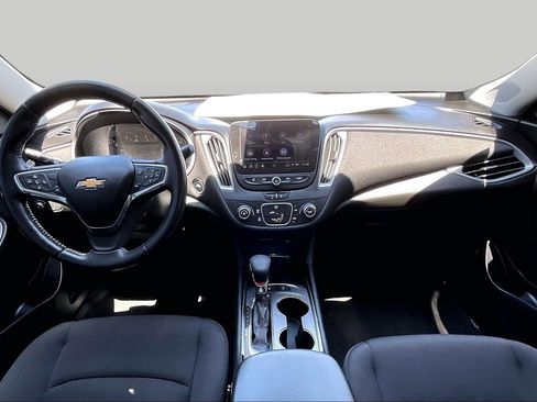 Used 2021 Chevrolet Malibu RS FWD image 14