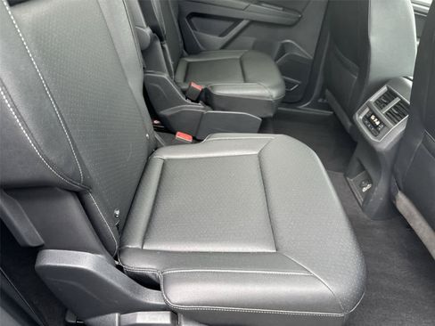 Used 2019 Volkswagen Atlas SE w/ Panoramic Sunroof Package AWD/4WD image 16