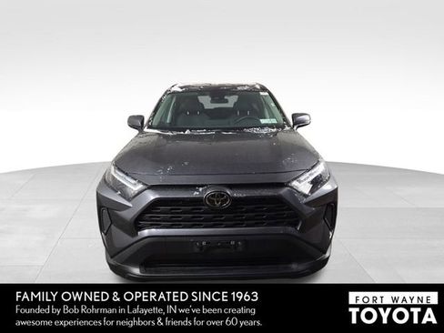 Used 2025 Toyota RAV4 XLE image 3
