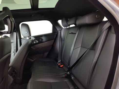 Used 2026 Land Rover Range Rover Velar S AWD/4WD image 11