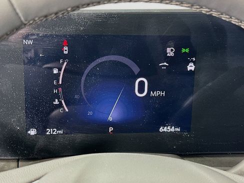 Used 2025 Buick Envista Preferred w/ Convenience I Package FWD image 14