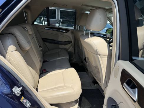 Used 2014 Mercedes-Benz ML 350 BlueTEC 4MATIC image 12