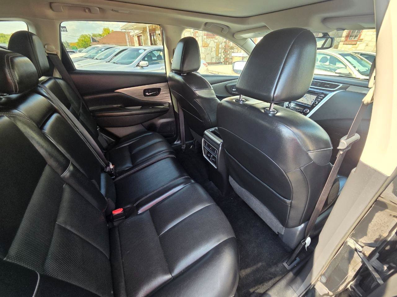 Used 2018 Nissan Murano Platinum w/ Cargo Package FWD image 16