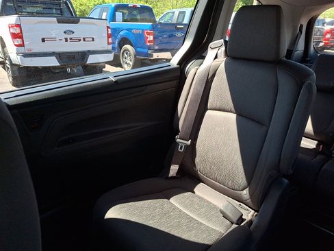 Used 2019 Honda Odyssey EX image 18