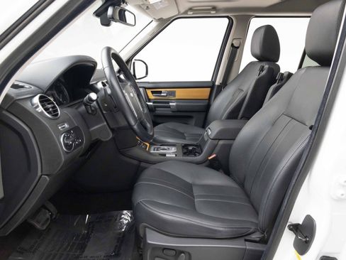 Used 2014 Land Rover LR4 HSE AWD/4WD image 32