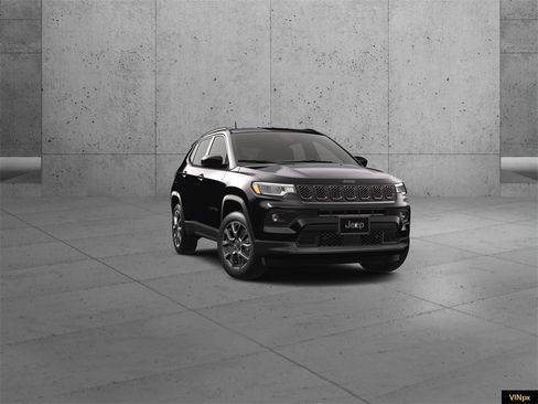 New 2026 Jeep Compass Latitude image 16