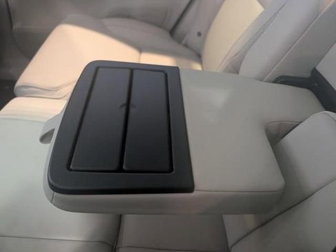 New 2026 Volvo XC90 B6 Ultra w/ Protection Package AWD/4WD image 24