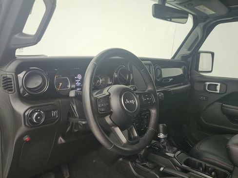 Used 2023 Jeep Wrangler Unlimited Sport w/ Sun And Sound Package AWD/4WD image 9