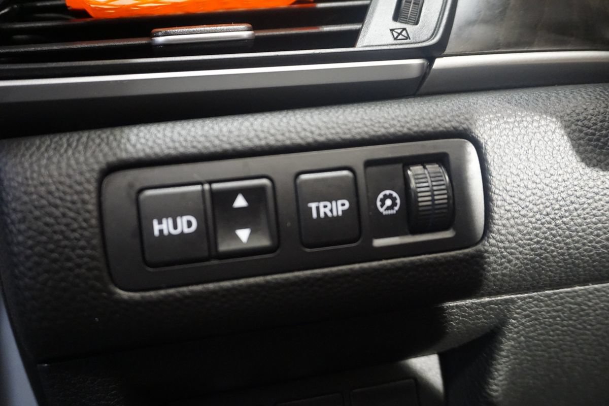 Used 2021 Honda Accord Touring image 17