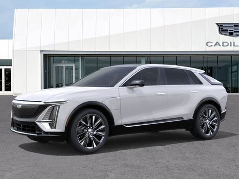 New 2025 Cadillac Lyriq Luxury w/ Nappa Leather Package image 2