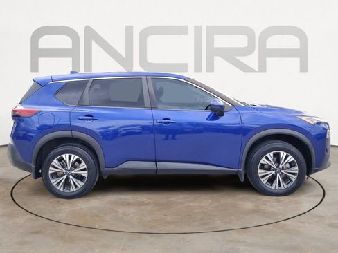 Used 2022 Nissan Rogue SV image 15