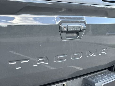 Used 2024 Toyota Tacoma SR AWD/4WD image 26