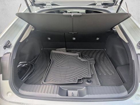 Used 2024 Toyota Prius Prime image 17