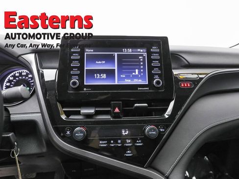 Used 2024 Toyota Camry SE FWD image 12