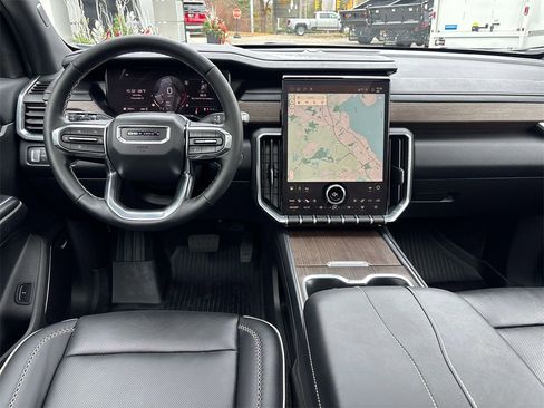 Certified 2026 GMC Acadia Denali w/ LPO, Floor Liner Package image 13