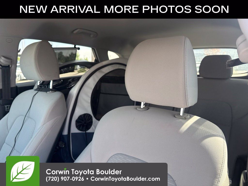 Used 2020 Hyundai Tucson SE AWD/4WD image 11
