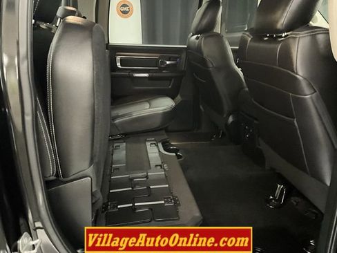 Used 2015 RAM 1500 Laramie w/ Convenience Group AWD/4WD image 34