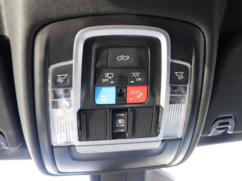 Used 2025 RAM 1500 Laramie image 49