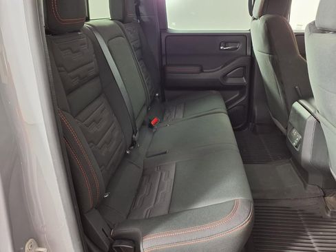 Used 2023 Nissan Frontier PRO-4X w/ Pro Convenience Package AWD/4WD image 11
