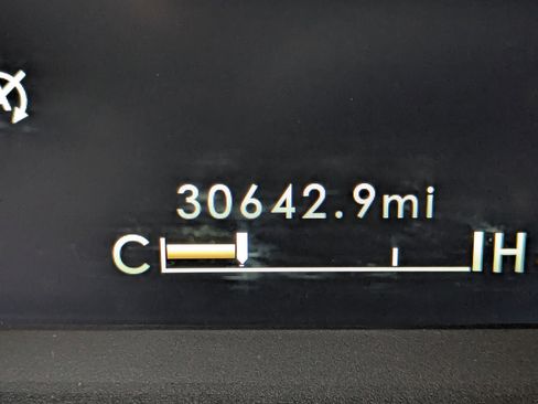 Used 2022 Lincoln Corsair Reserve w/ Elements Package image 19