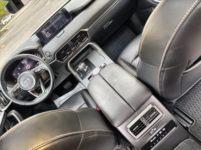 Used 2024 MAZDA CX-90 Plug-In Hybrid w/ Premium Pkg AWD/4WD image 21