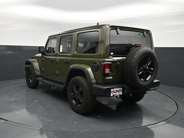 Used 2023 Jeep Wrangler Unlimited Sahara AWD/4WD image 7
