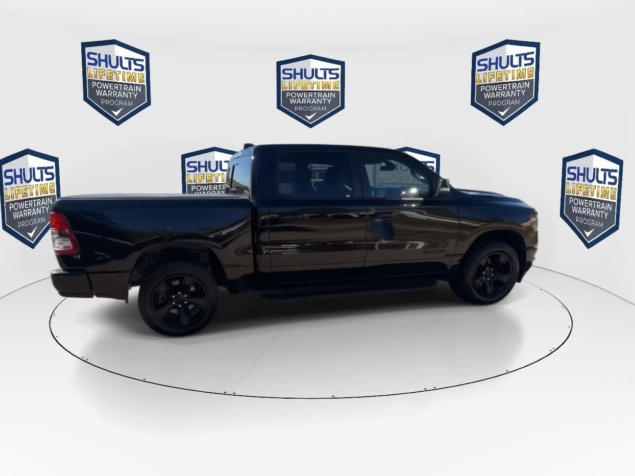 Used 2022 RAM 1500 Big Horn AWD/4WD image 9