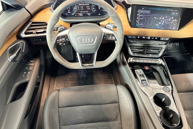 Used 2023 Audi e-tron GT Premium Plus AWD/4WD image 20