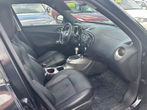 Used 2012 Nissan Juke SL w/ Chrome Pkg image 16
