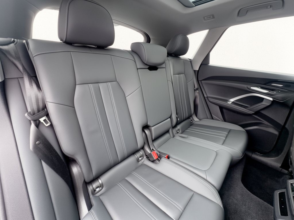 Certified 2025 Audi Q5 Premium Plus AWD/4WD image 29