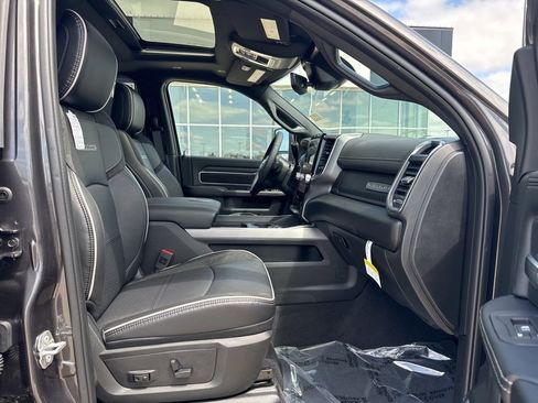 New 2025 RAM 2500 Laramie image 24
