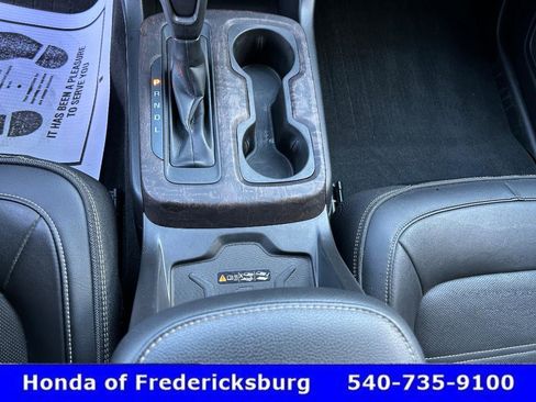 Used 2021 GMC Canyon Denali image 34