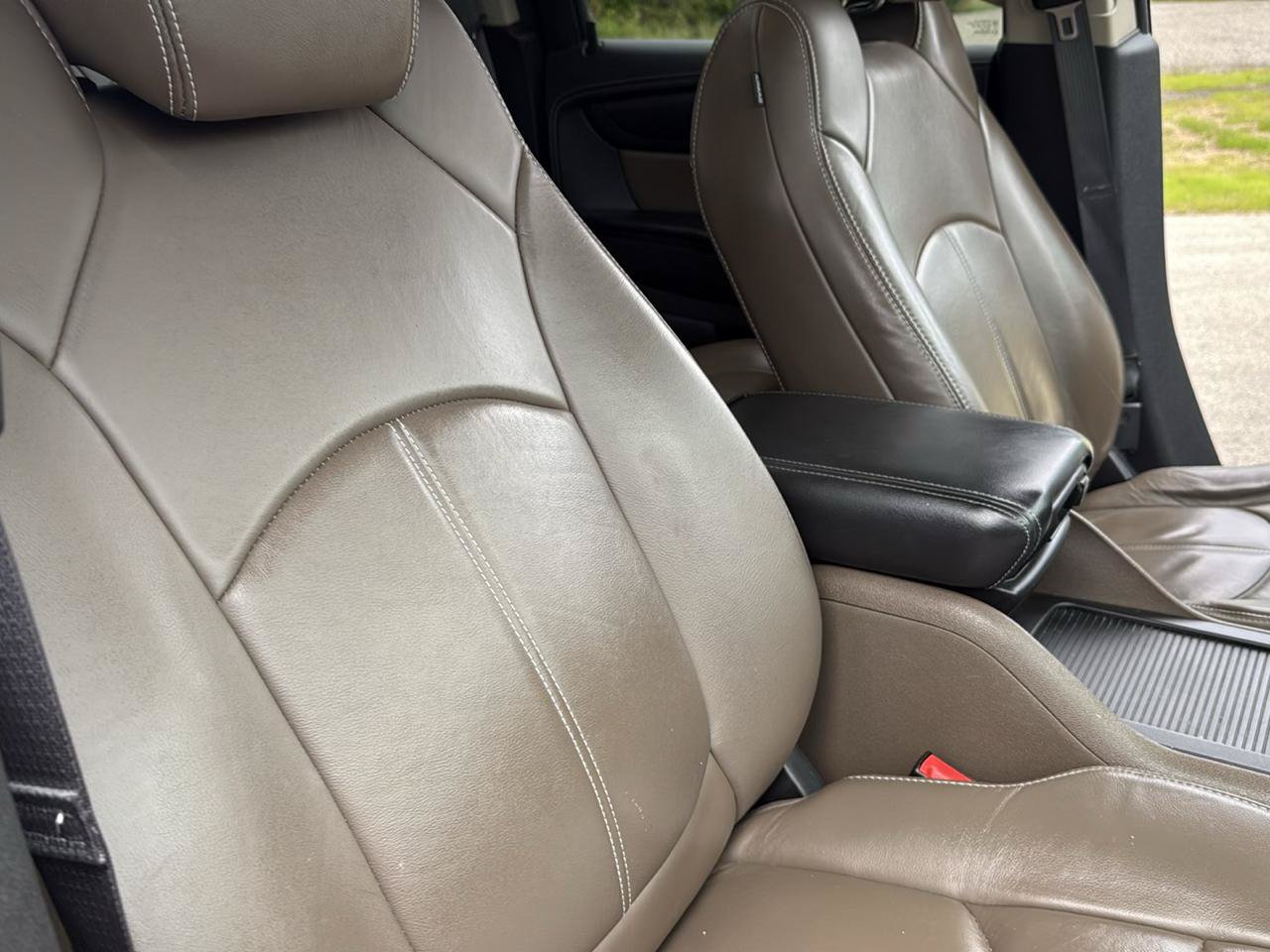 Used 2014 GMC Acadia SLT AWD/4WD image 33