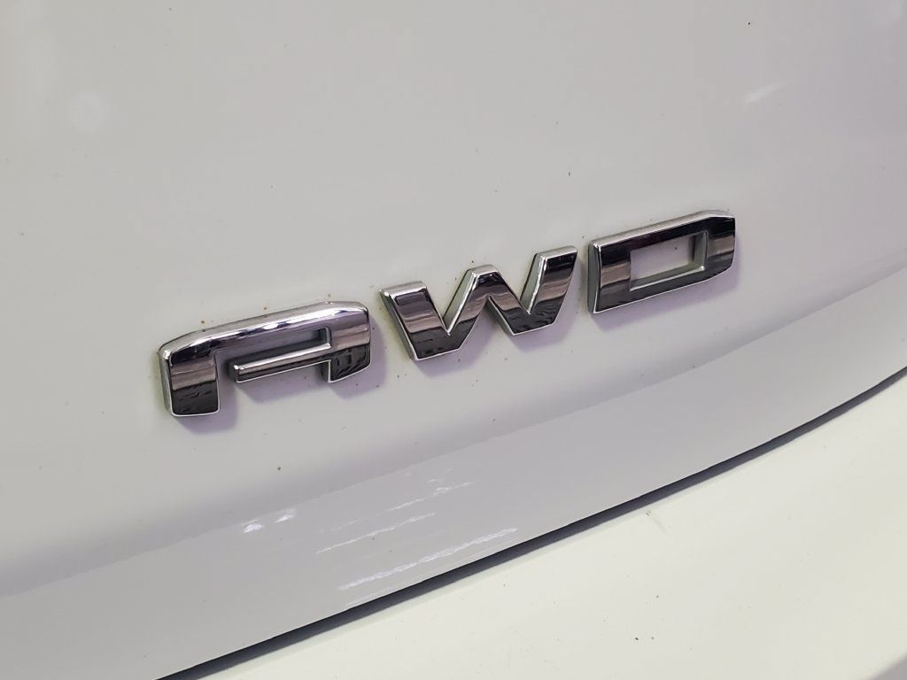 Used 2022 GMC Terrain SLE w/ Driver Convenience Package AWD/4WD image 29