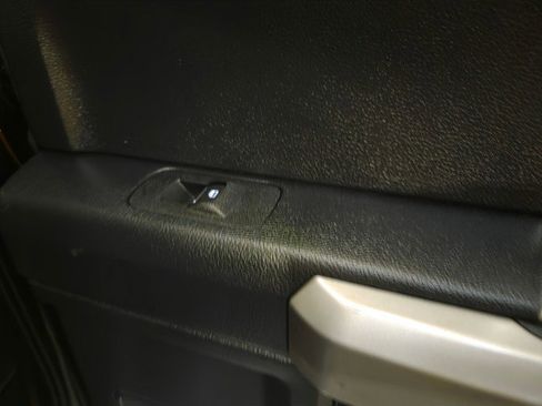 Used 2020 Ford F450 Lariat w/ Lariat Value Package image 38