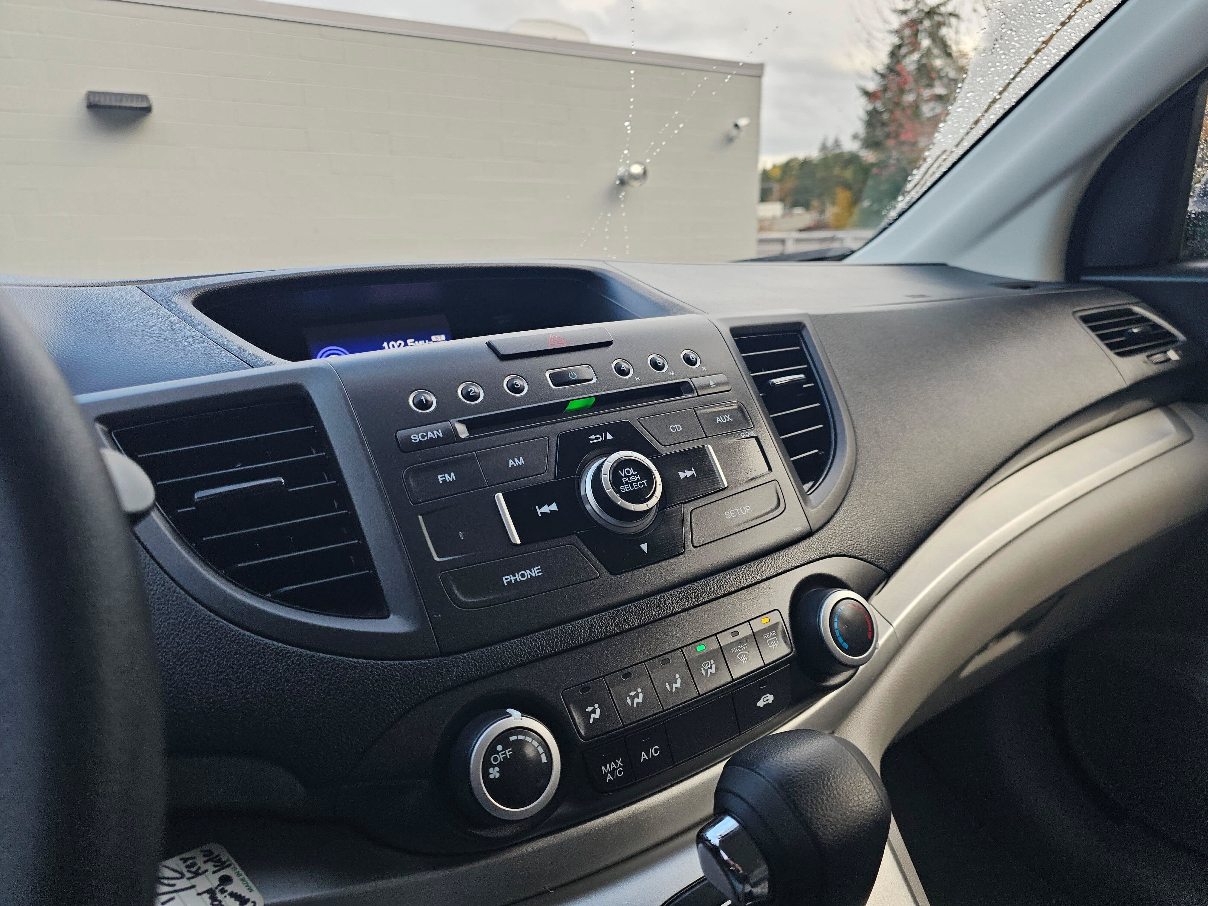 Used 2012 Honda CR-V LX image 28